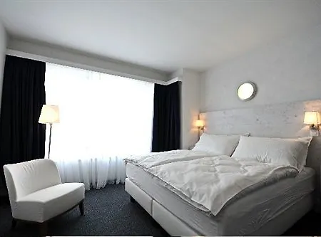 호텔 Avenue 3*